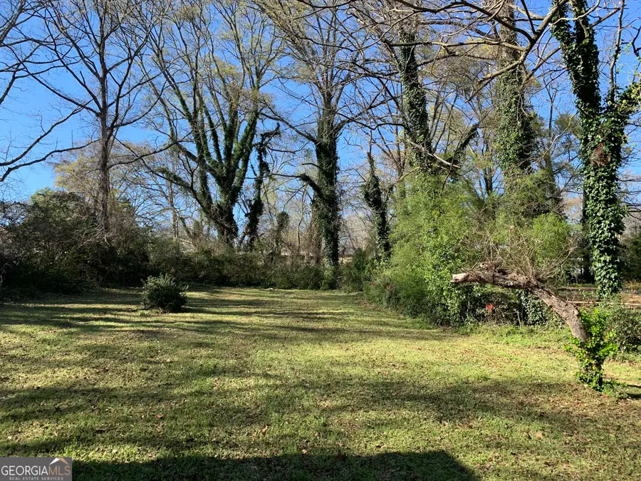 5085 Lake Drive, Forest Park, GA 30297 - #2