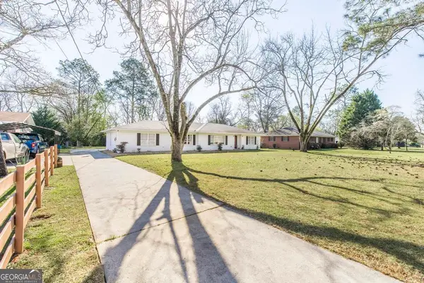 1402 Knoxville Street, Fort Valley, GA 31030