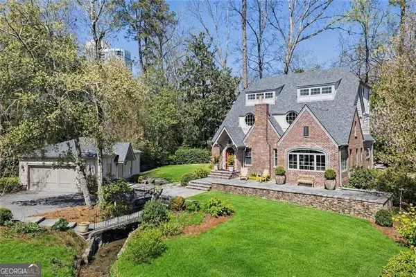 120 Peachtree Way Ne, Atlanta, GA 30305