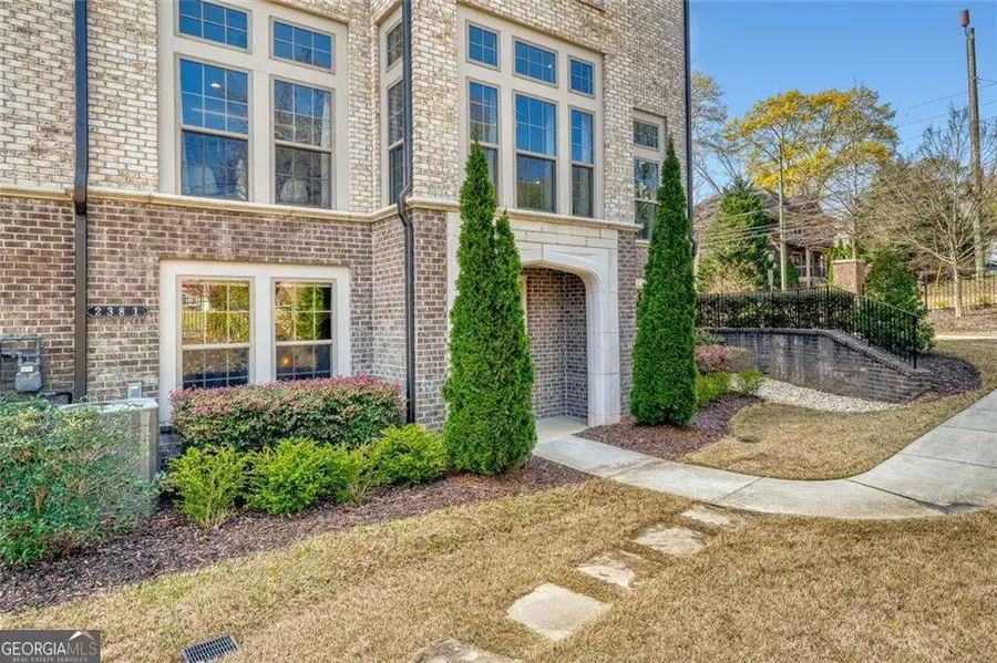 2381 Brissett Lane, Brookhaven, GA 30319 - #2