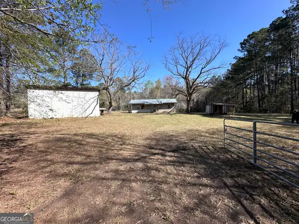 1317 Ga Highway 292, Lyons, GA 30436