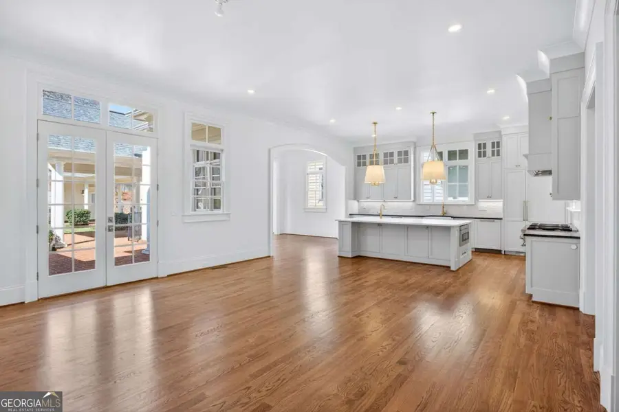 2147 Cooper Lake Road Se, Smyrna, GA 30080 - #3