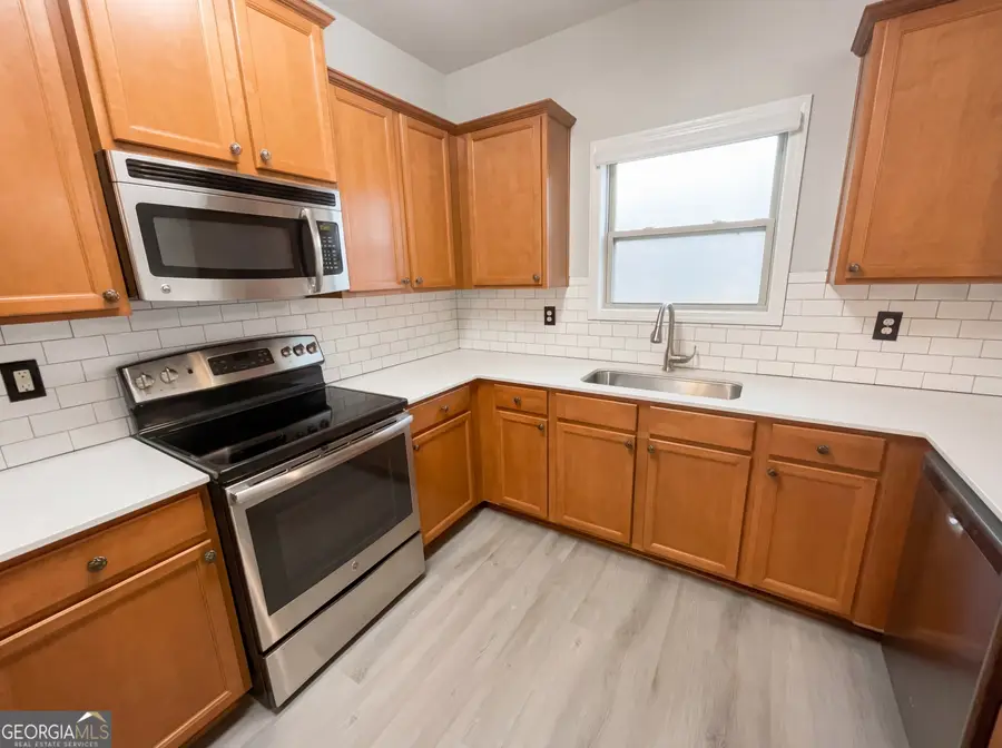 220 Madison Avenue, Acworth, GA 30102 - #2