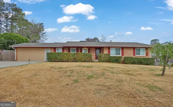 643 Rebecca Stree, Lilburn, GA 30047