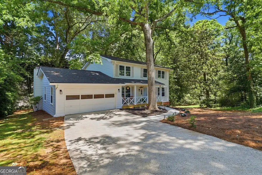564 Deer Run Sw, Lilburn, GA 30047 - #2