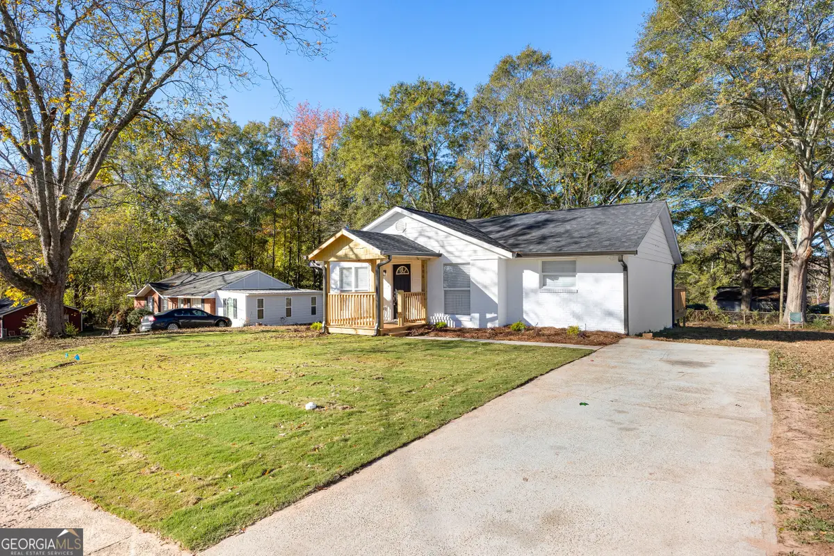 106 Sunset Lane, Newnan, GA 30263 - #1