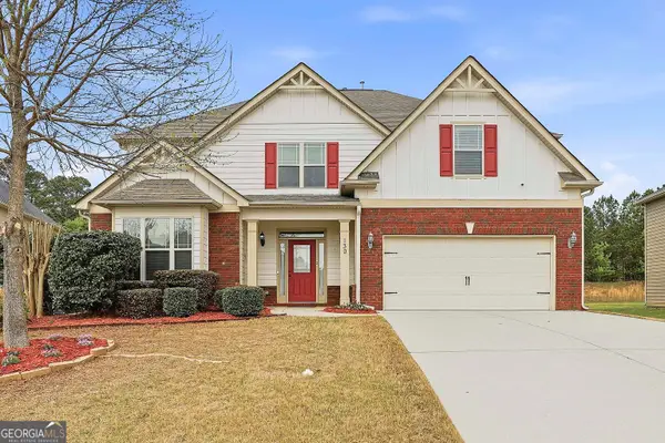 130 Thrushwood Drive, Fayetteville, GA 30215