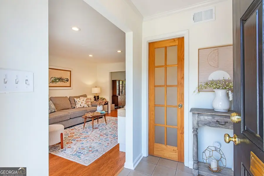 3 Surry County Place Nw, Atlanta, GA 30318 - #2