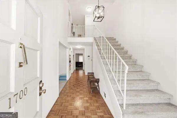 1700 Woodcliff Way Ne, Atlanta, GA 30329