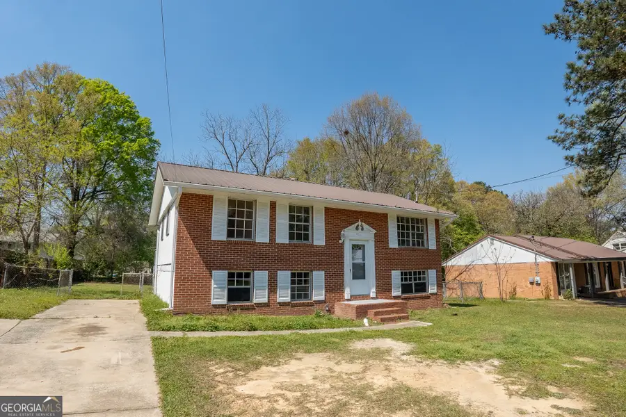 423 Alabama Avenue, Warner Robins, GA 31093 - #2