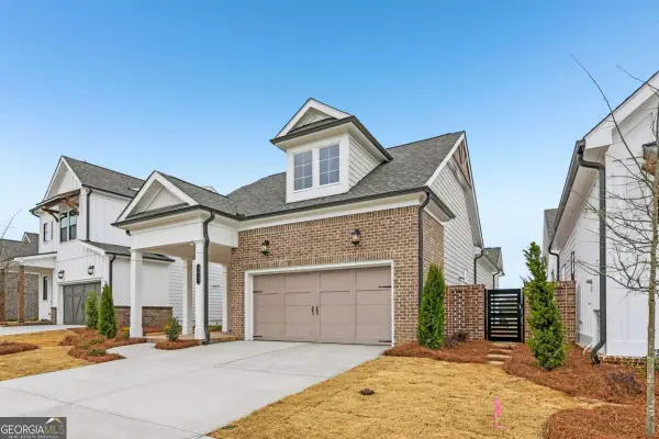 172 Herring Drive, Hoschton, GA 30548