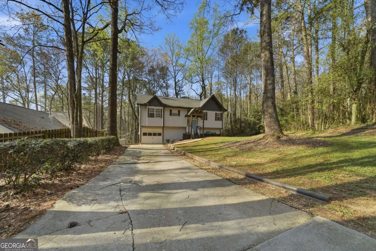 4412 Lucy Lane, Snellville, GA 30039 - #1