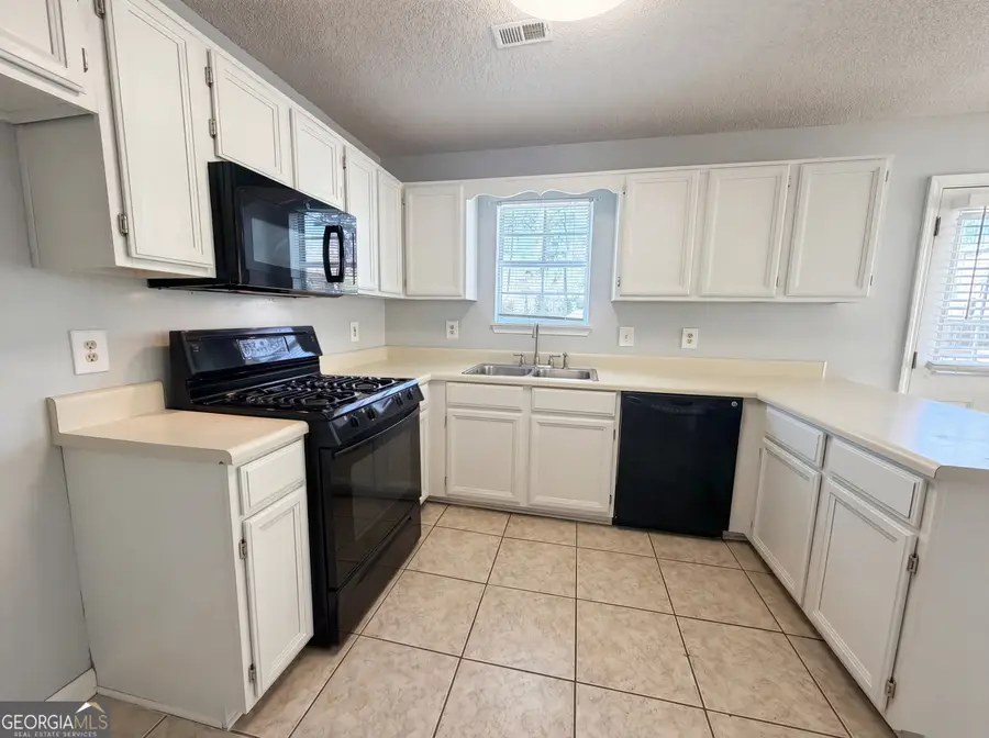 1390 Chapel Hill Lane Sw, Marietta, GA 30008 - #2