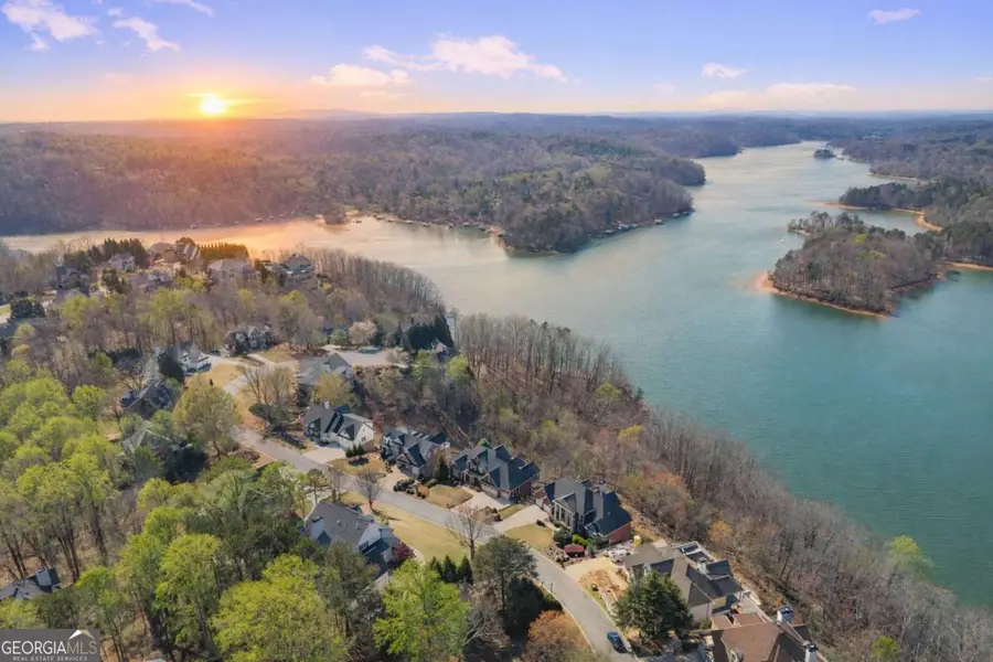 3518 Lake Breeze Lane, Gainesville, GA 30506 - #2