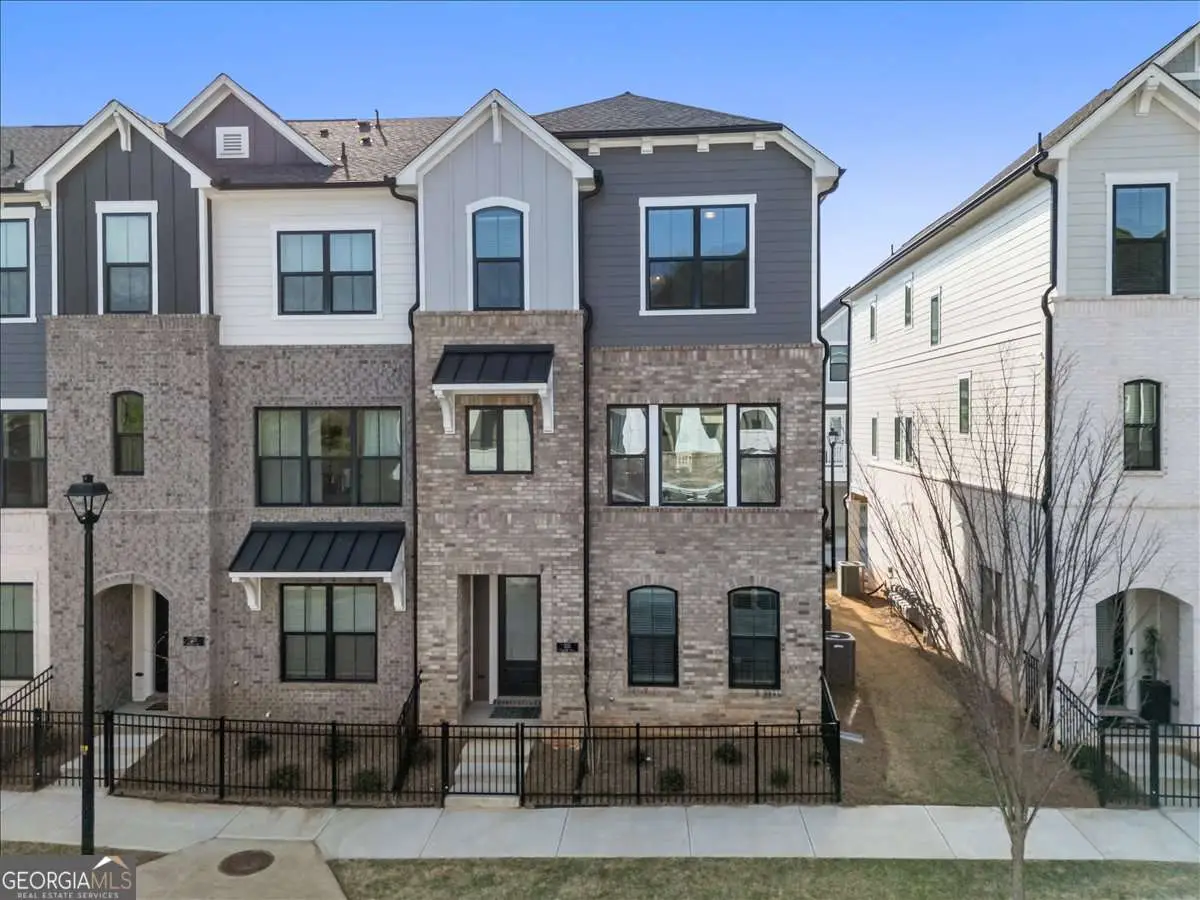 335 Walker Avenue, Roswell, GA 30076 - #1