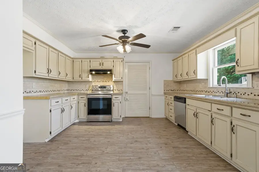 3685 Frankie Wade, Loganville, GA 30052 - #3