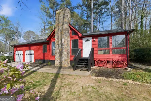 4380 Cary Drive, Snellville, GA 30039