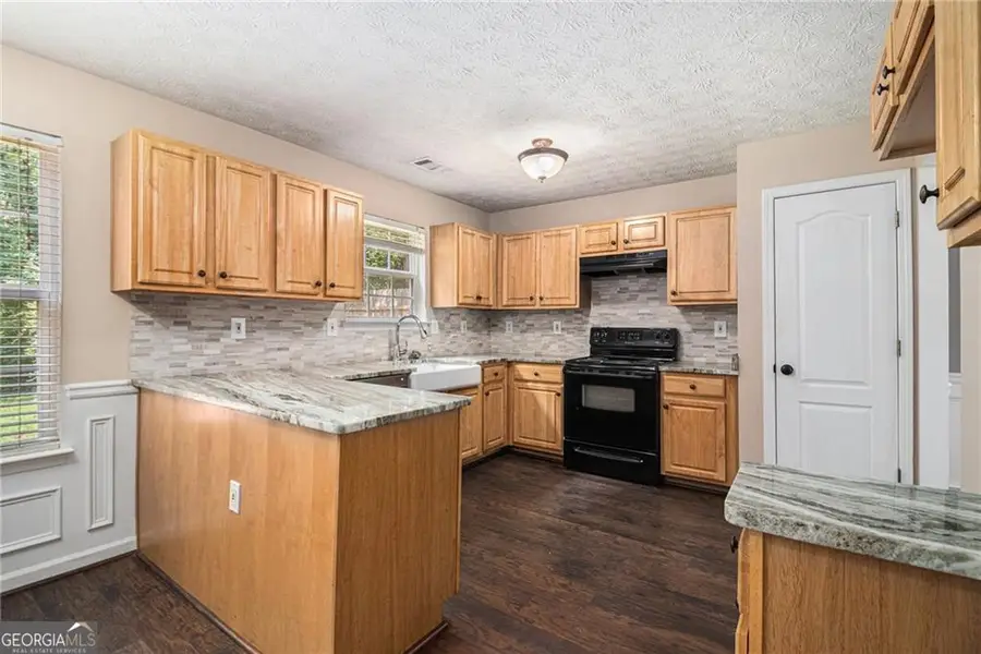 171 Barrington Farms Parkway, Sharpsburg, GA 30277 - #3