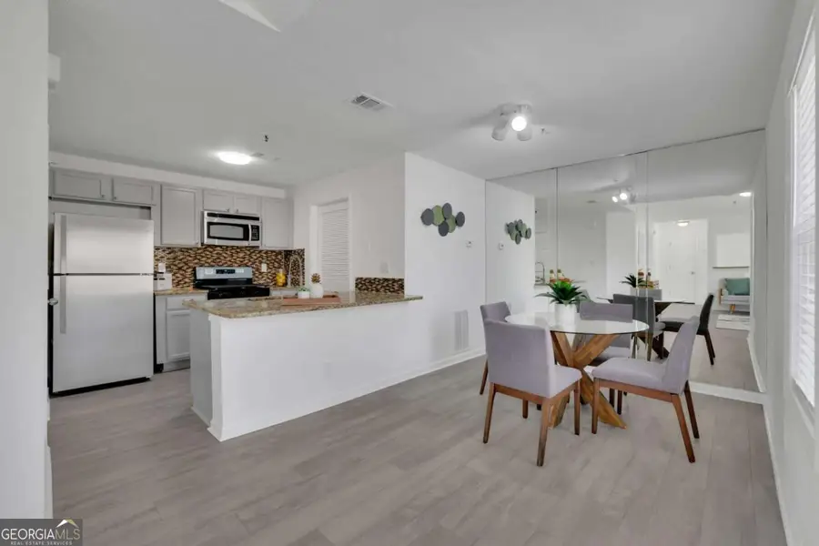 5616 River Heights Crossing Se, Marietta, GA 30067 - #2