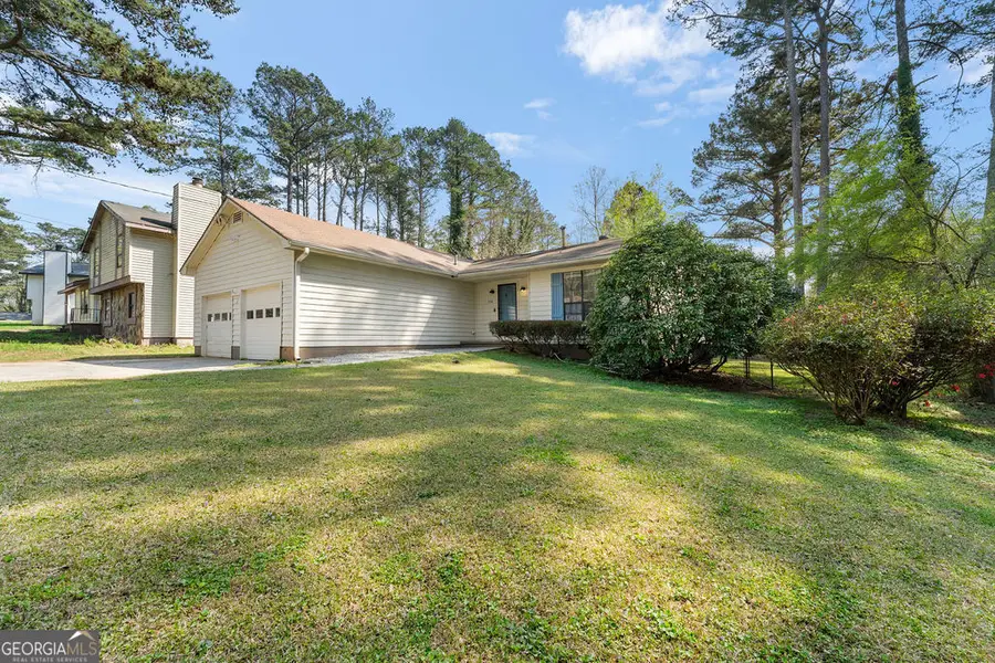 528 Raintree Drive, Jonesboro, GA 30238 - #2