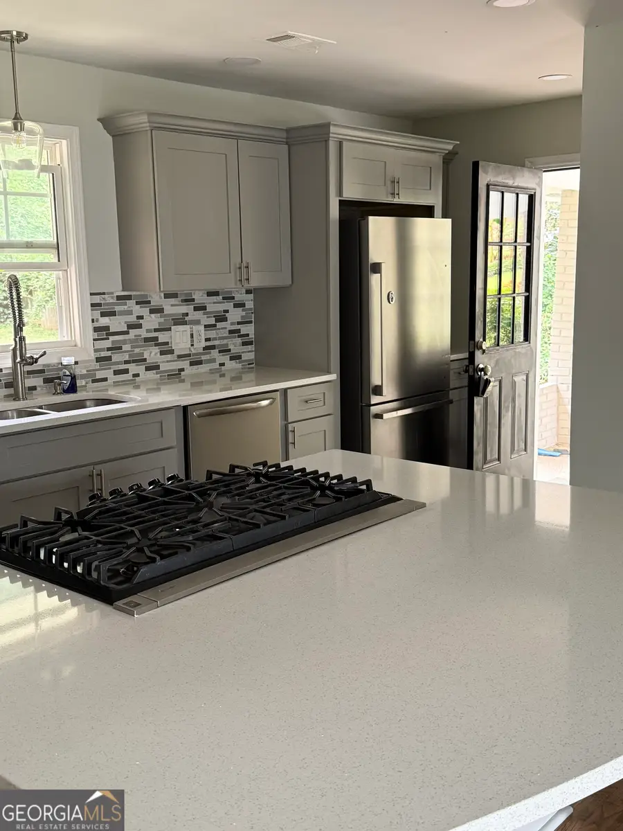 755 Valley Creek Drive, Stone Mountain, GA 30083 - #2