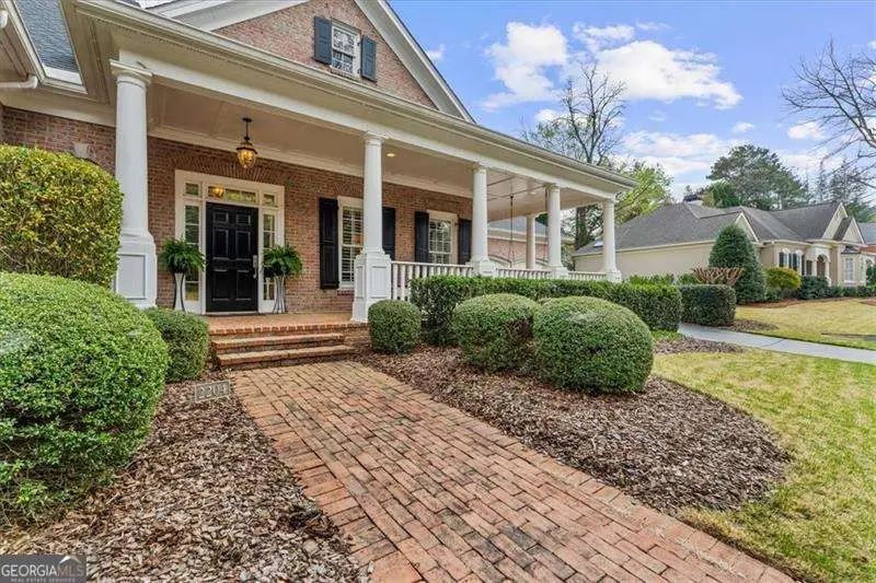 2204 Stephens Walk, Dunwoody, GA 30338 - #2