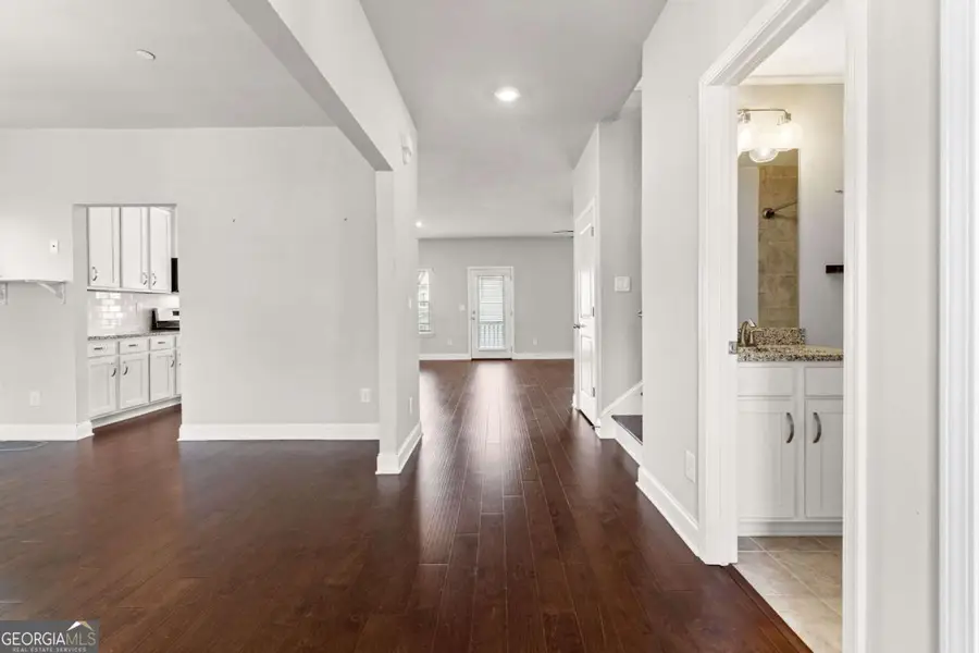 156 Adams Circle Ne, Marietta, GA 30060 - #3