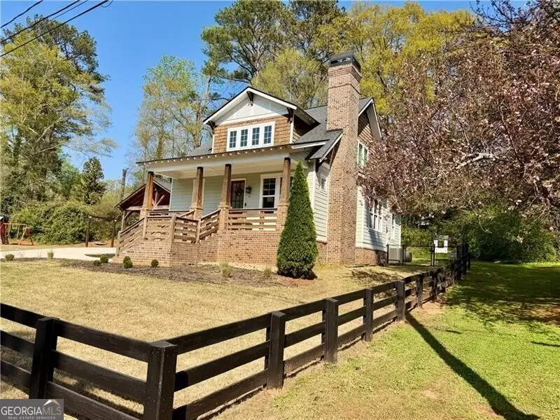 435 Walton Street, Monroe, GA 30655 - #2