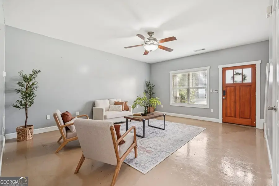 407 N Lake Drive #G-4, Carrollton, GA 30117 - #2