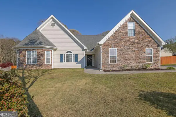 1496 Anita Bluff Circle, Lawrenceville, GA 30045