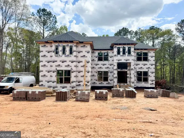 1306 New Hope Church Road, Loganville, GA 30052