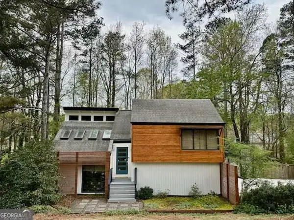 3000 Alberta Drive, Marietta, GA 30062