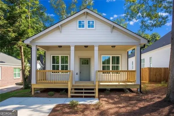 1041 White Oak Avenue Sw, Atlanta, GA 30310