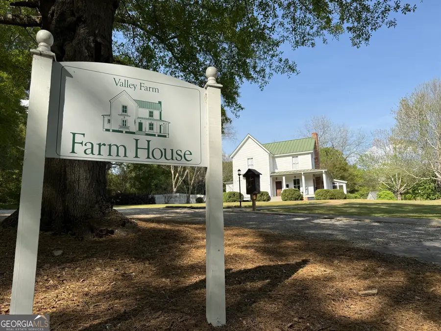 533 Village Road, Madison, GA 30650 - #3