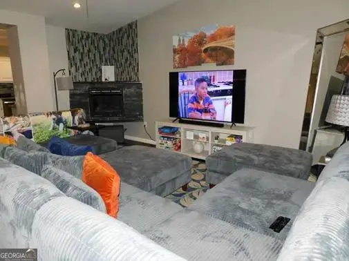 517 Greenview Avenue Se, Conyers, GA 30094 - #3