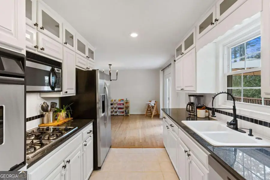 2624 Peeler Road, Dunwoody, GA 30360 - #3