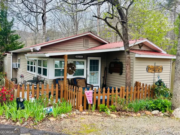 1215 Mountain Shadows Drive, Cleveland, GA 30528