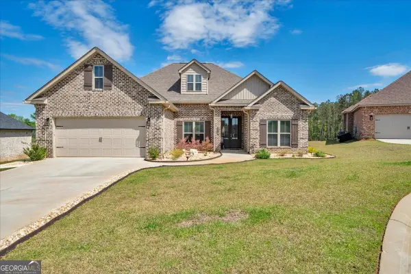 424 Rustic Live Oak Trail, Bonaire, GA 31005