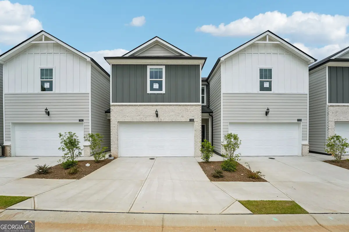7840 Marie Way, Fairburn, GA 30213 - #1