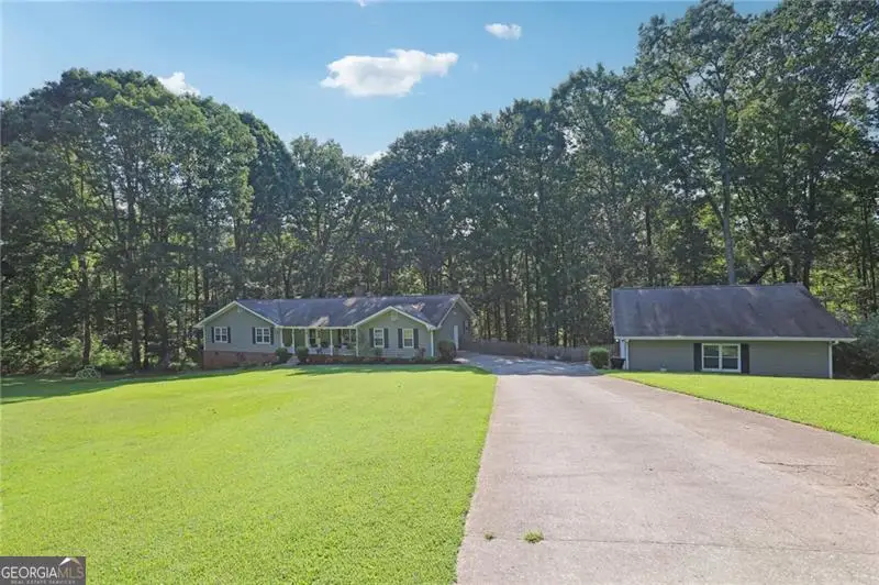 3284 Creekside Drive Se, Conyers, GA 30094 - #1