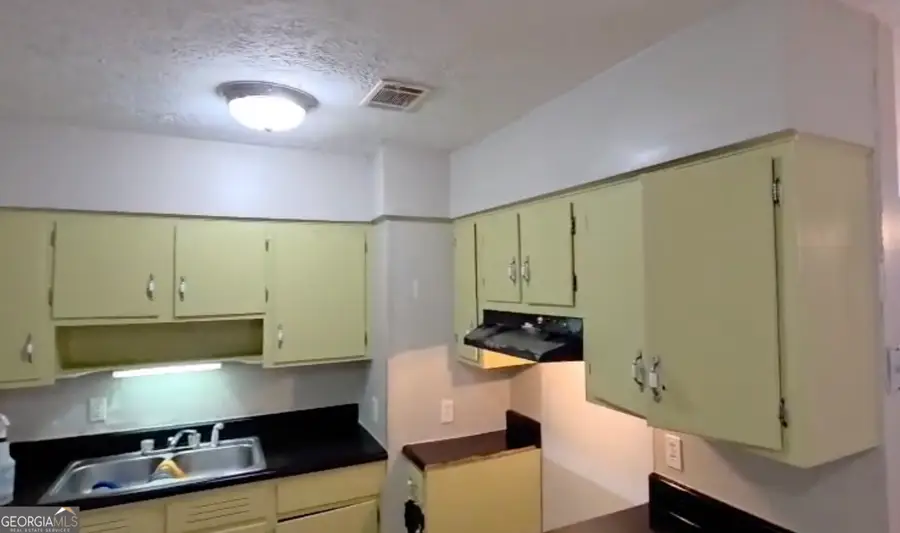 2435 Thrasher Avenue, Macon, GA 31206 - #3