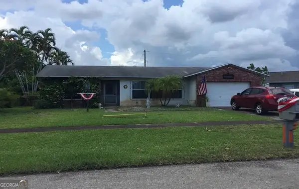 1137 W Mountain Drive, West Palm Beach, FL 33406