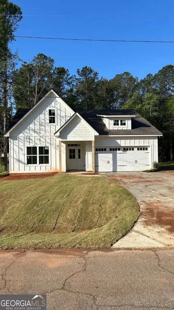 191 Oak Ave, Pine Mountain, GA 31822