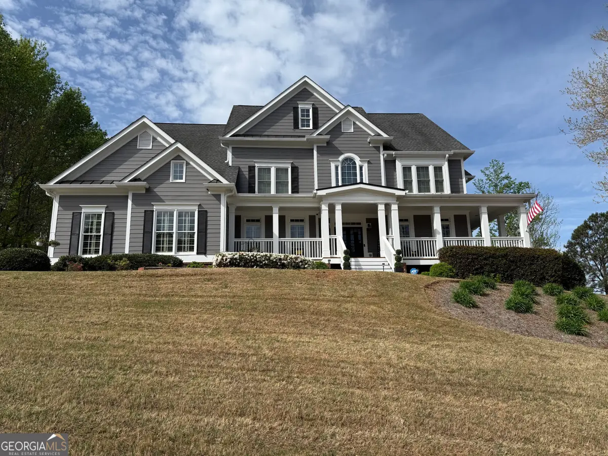 990 Chateau Forest Road, Hoschton, GA 30548 - #1