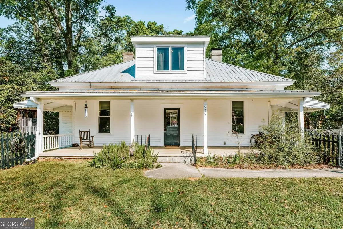 229 E Spring Street, Crawford, GA 30630 - #1