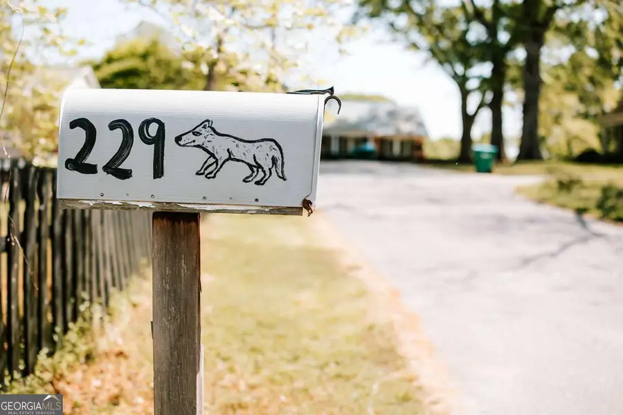 229 E Spring Street, Crawford, GA 30630 - #2