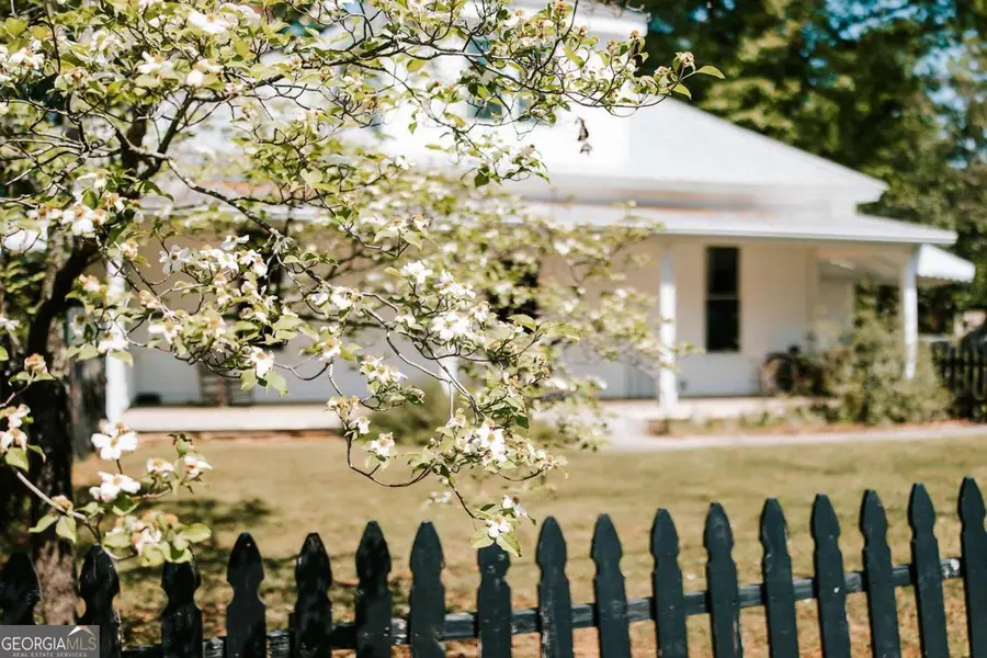 229 E Spring Street, Crawford, GA 30630 - #3