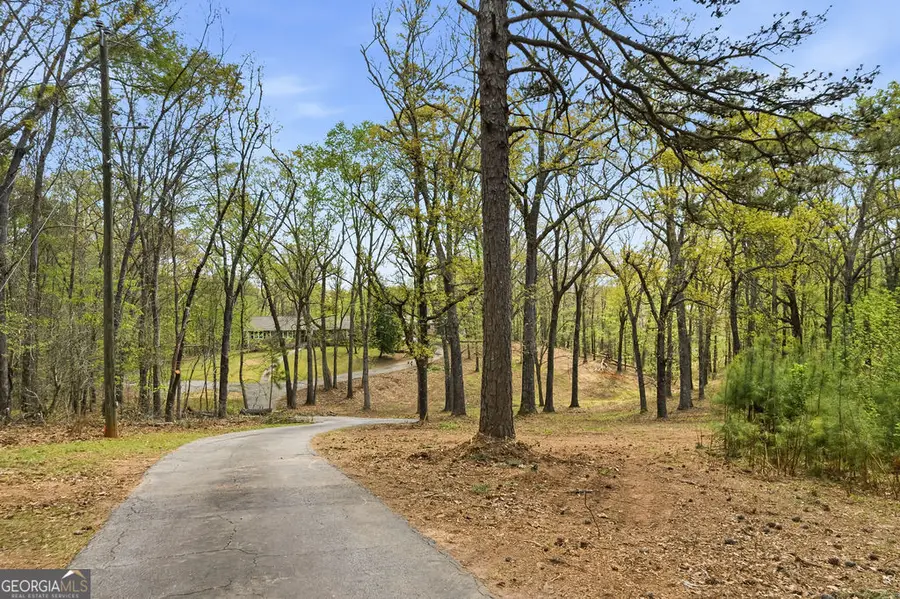 5606 W Chapel Hill Road, Douglasville, GA 30135 - #3