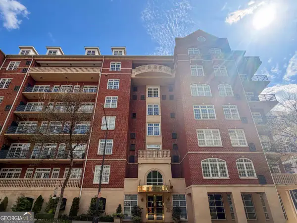 77 Peachtree Place Ne #201, Atlanta, GA 30309