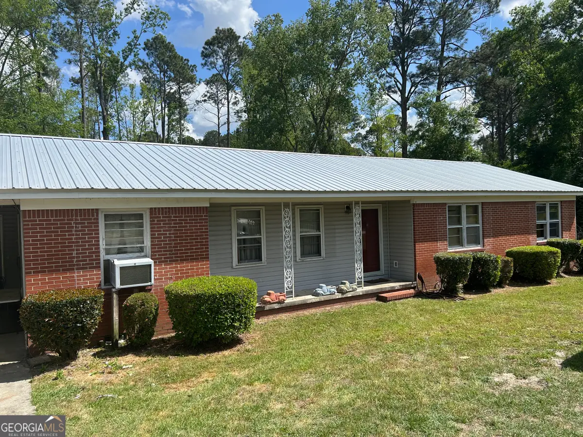 250 Hereford Circle, Swainsboro, GA 30401 - #1